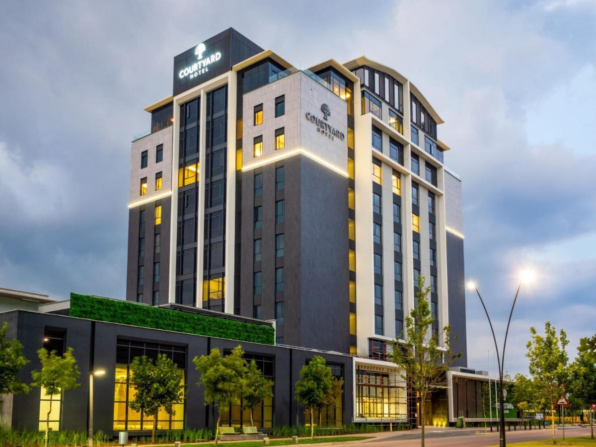 Courtyard Hotel Waterfall City Midrand Ngoại thất bức ảnh