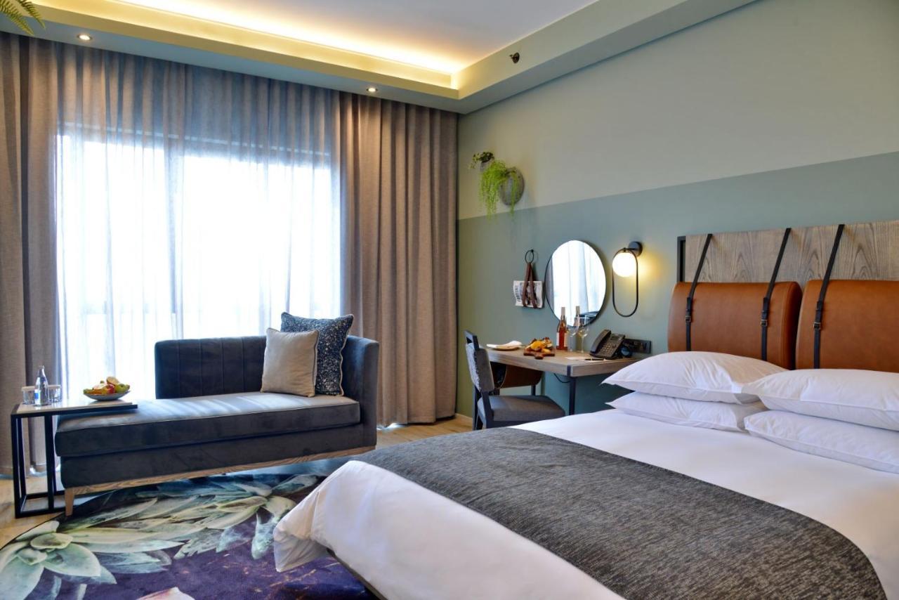 Courtyard Hotel Waterfall City Midrand Ngoại thất bức ảnh